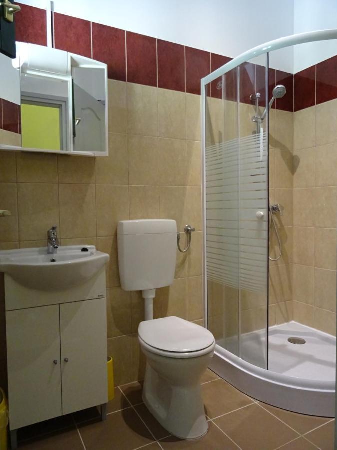 Kisrejtek Apartmanház Lispeszentadorján Exterior foto